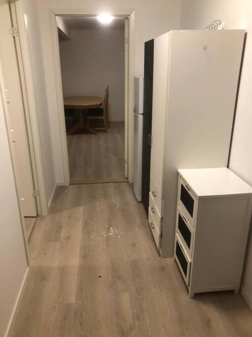 60 Sqm Apartment A - Free Parking! Тромсе Екстер'єр фото